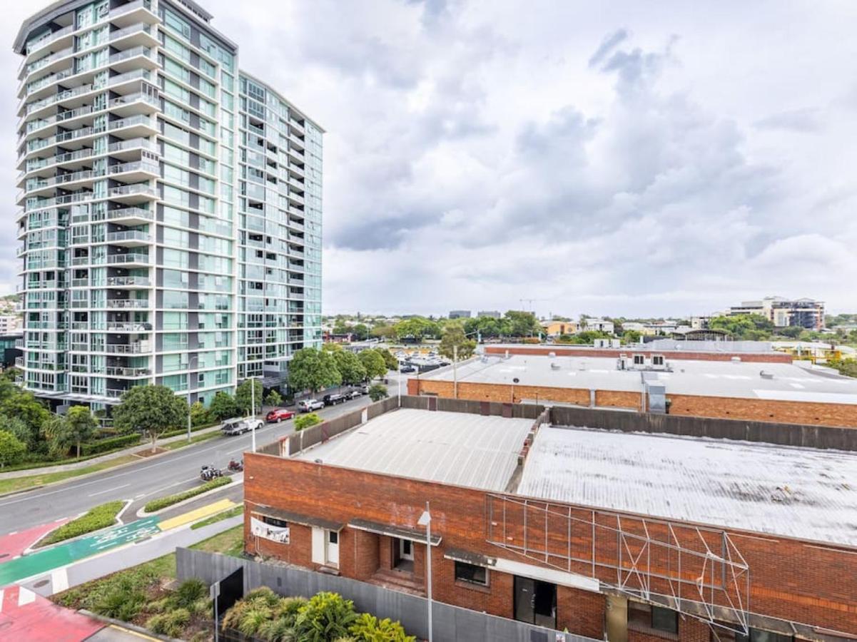 Simply Stunning Riverside 1Br Apt At Hamilton Brisbane Exterior photo